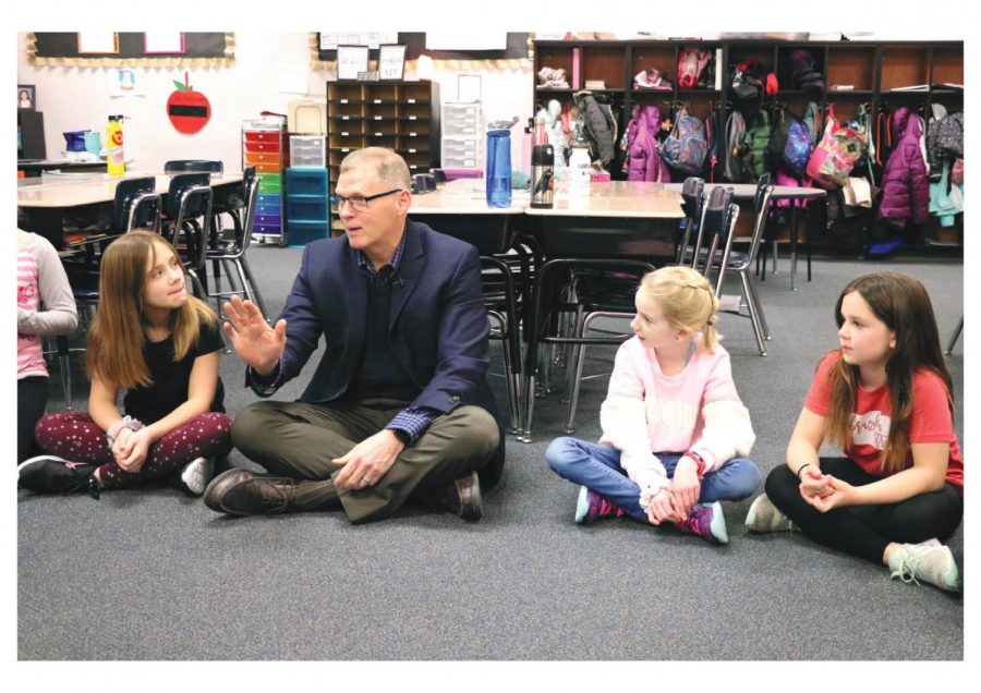Superintendent Dr. Jim Sutfin meets with elementary students at Reeder Elementary in January 2020. 
Photo courtesy of 
Millard Public Schools Communications