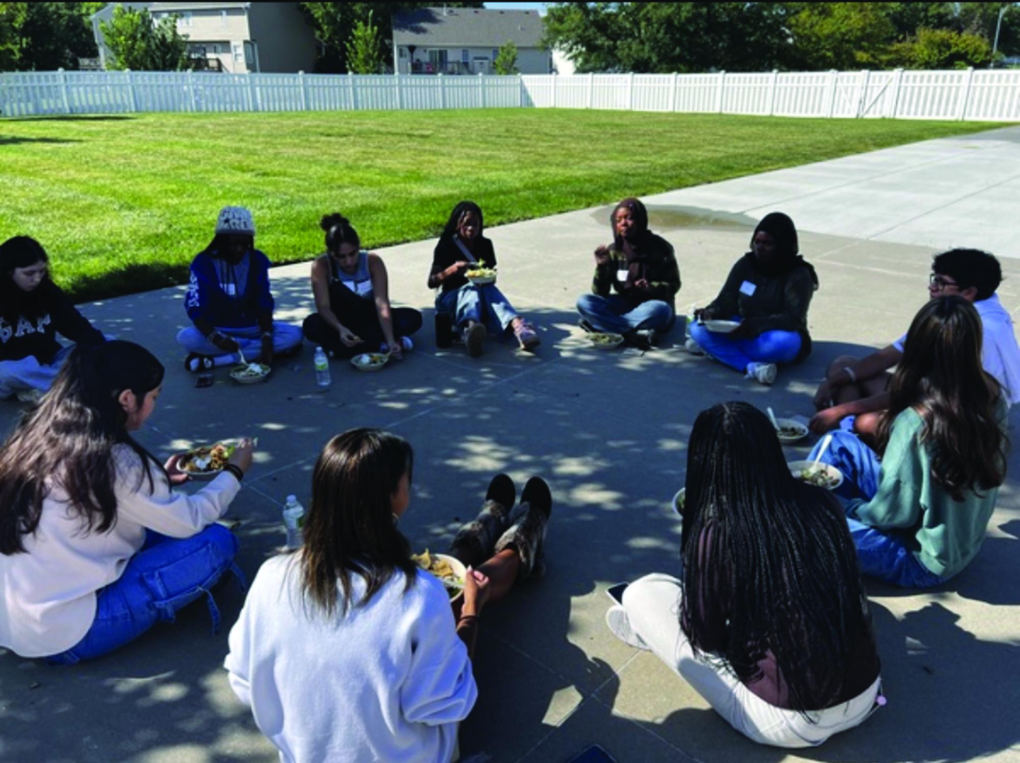 Diversity council discessus identify and reflects on isues of race at the diversity countil retreat. 